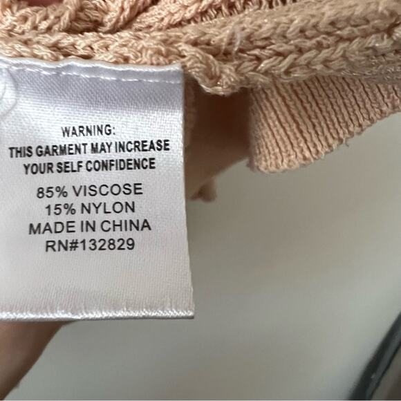 Song of Style Valentina V-Neck Sweater in Neutral - Picture 5 of 6